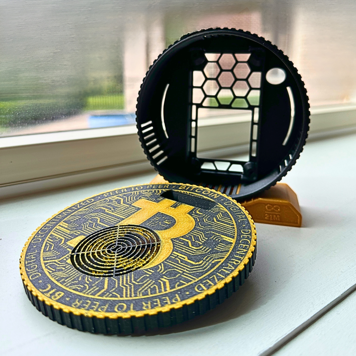 Bitaxe Enclosure Stand