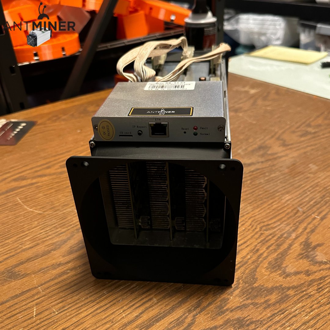 Antminer S9 — 120mm to 140mm Fan Adapter - Nakamoto Mining LTD.